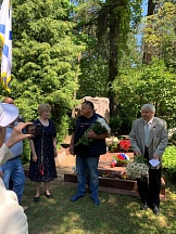 Par krievu rakstnieka V.Pikuļa dzimšanas dienas svinībām
